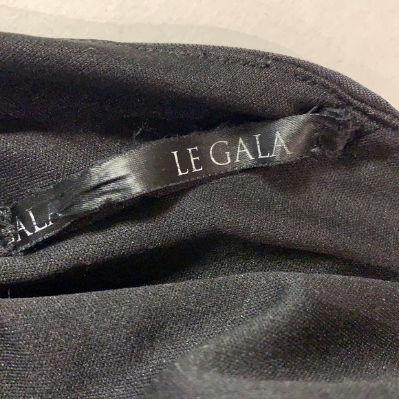 Le Gala Dress - Picture 14 of 15